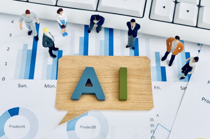 産業用ロボットにAIを搭載するとどうなる？メリットや導入事例を解説